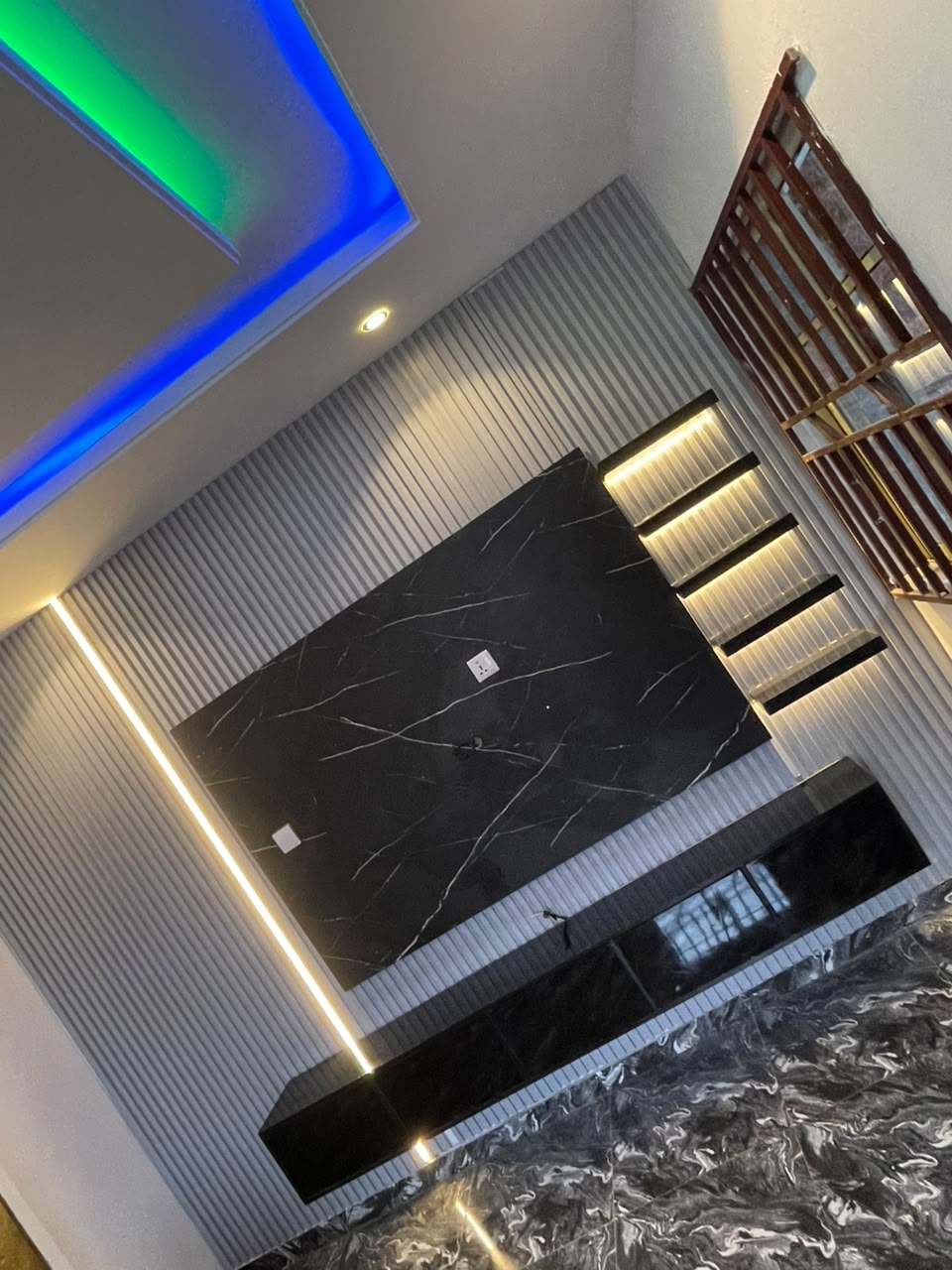 Wall panels & mirrors — Gabs photo collection